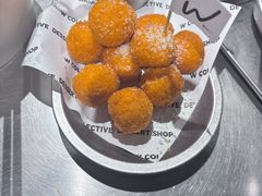 -W COLLECTIVE  DESSERT SHOP