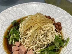 烫干丝-老季市·三代非遗传承·地标美食老汁鸡(工农路店)