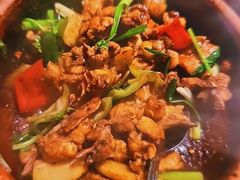 -八府香鸭·啫啫煲(华山路店)