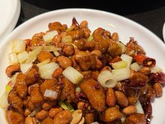 -万重锦·人文川菜馆(骡马市店)