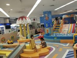 -孩子王(世茂国际广场店)