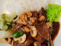 -何太太馄饨面铺(大浒东苑店)