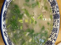 -八百里牛肉汤(盖饭·锅贴·万象城店)