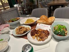 -红樱桃·欢乐餐厅(太原里店)