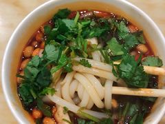 -覃肥叔桂林米粉(粮道街店)