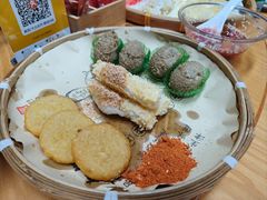 -老凯俚酸汤鱼(多彩城店)