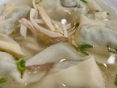 荠菜鲜肉三丝馄饨-老西白点心店