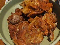 -95号酱骨·一块豆腐(展春园西路店)