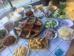 -瓜西西重庆火锅(花溪店)