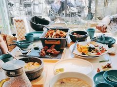 -荷塘秋月·本帮江浙菜(国权路店)