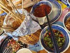 -包整·丝娃娃(一览甲秀楼风景店)