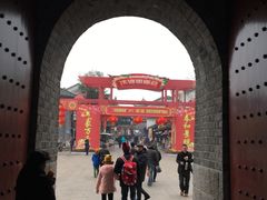 -巴陵广场