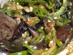 皮蛋青椒擂茄子-费大厨辣椒炒肉(万家丽一店)