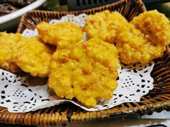 玉米饼-八张桌子(老店)