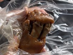 猪蹄-土门八珍烤鸡腊味店(土门老店)