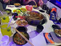 -钢管厂五区小郡肝串串香火锅(人民广场店)
