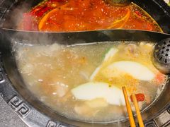 辣与不辣锅底-重庆三峡火锅城(梅林店)