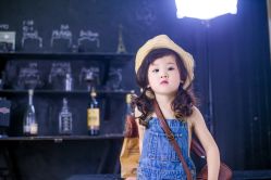 -开心贝贝儿童摄影(紫晶广场店)