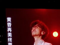 -上海体育场