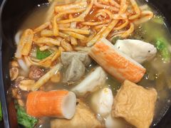 酸辣笋尖粉-桂在香知桂林米粉(红博中央公园店)
