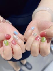 -进巍美甲美睫