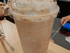 -星巴克臻选(华堂·新辰汇店)