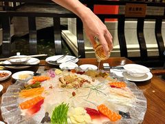 -龙悦湾酒家·八阵鱼生·渔人码头店