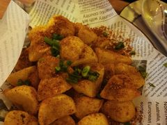香辣薯角-临界音乐酒馆·小龙虾·江湖菜(华熙LIVE·鱼洞店)