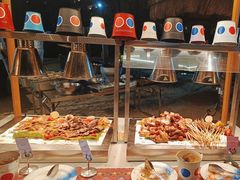 -亚龙湾希尔顿自助餐厅·海鲜·烧烤·沙滩BBQ·现场乐队