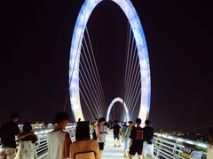 -南京眼步行桥