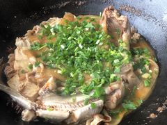 -老刘生态大鱼坊铁锅炖鱼(赛马场店)