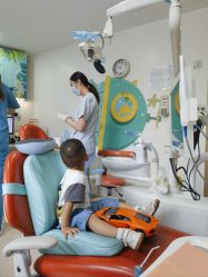 -睿宝儿科·眼科·口腔(杨浦新江湾城店)