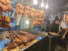 -艾力江和田馕坑烤肉店