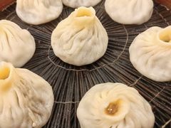 虾仁汤包-耿福兴(凤凰美食街店)