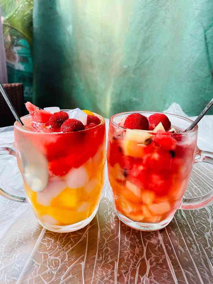 赵磊冷饮-"菜品「水果杯」类似水果杯哈,因为昨天."-大众点评移动版