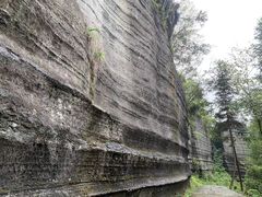 -梭布垭石林景区
