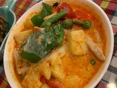 红咖喱鸡肉-芭堤雅泰国餐厅(胜利路店)