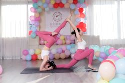 -亚太瑜伽普拉提学院