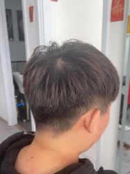 -LILI·HAIR SALON理理造型