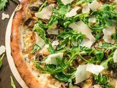 -WOLFGANG PUCK KITCHEN & BAR(迪士尼小镇店)