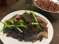 -苗家恒灵酸汤鱼-跳水牛肉连锁店(凯里总店)