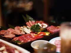 -炼火烤肉店