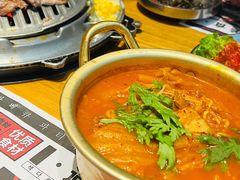 -青瓦炭韩潮烤肉(花园道店)