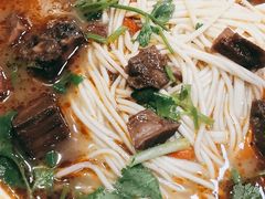 -金杨拉面王小吃面馆·牛三宝面·红烧牛肉粉
