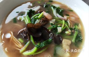 Shrimp, Pork Intestine and Pork Belly Noodles