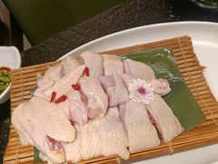 -得意咚瓜·顺德鱼生·冬瓜火锅(深圳首店)