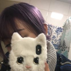-Godhands美发设计沙龙