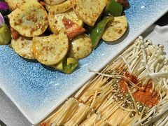 -鹤之乡·齐齐哈尔东北炭火烤肉(昆明盈江路店)