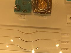 -戴高乐机场免税店(BuY PARIS DUTY FREE)