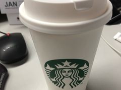 -星巴克臻选(上海长风大悦城店)